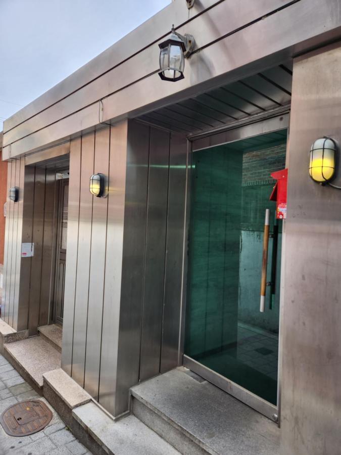 Ostello Rich House Dongdaemun Seul Esterno foto